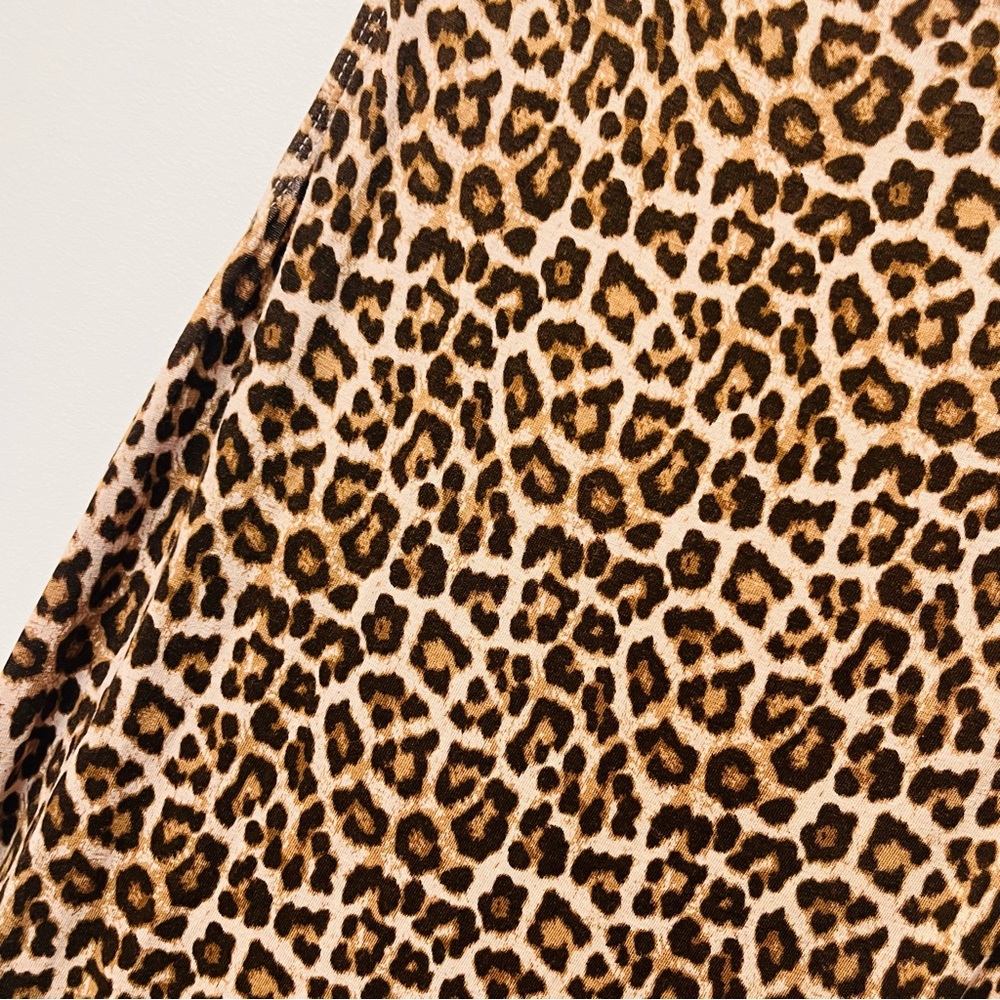 H & M Leopard Sleeveless Jersey Maxi Dress sz Medium - Picture 3 of 9